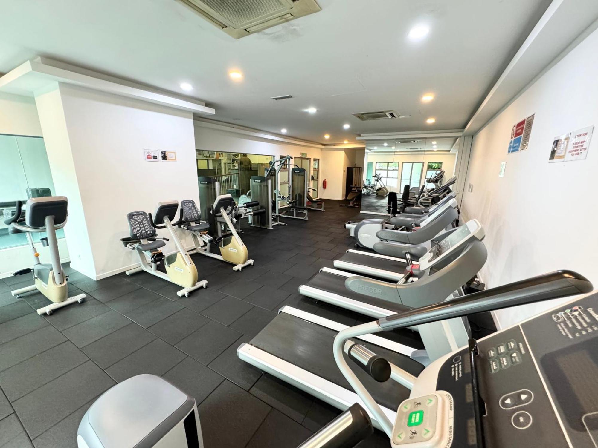 8 Klcc 5 Minutes To Jalan Alor Street Bukit Bintang Pavilion 10 Pax 3r2b *